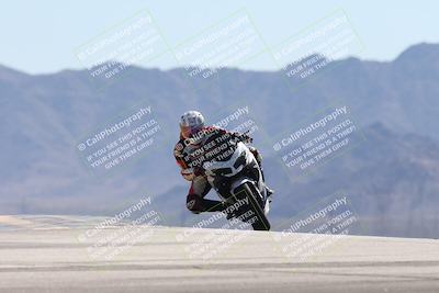 media/Oct-13-2025-Moto Forza (Mon) [[a66d839500]]/4-C Group/Session 4 (Turn 9)/